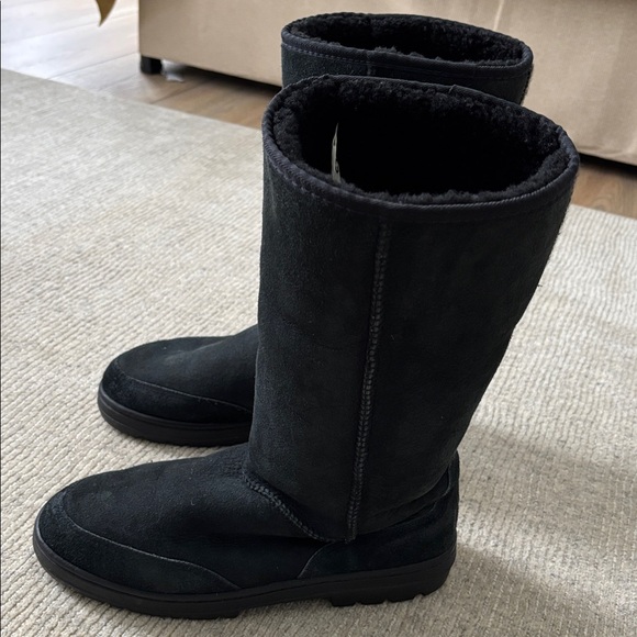 UGG Ultra Tall Black Braid Detail Boots Size 10 - Picture 6 of 14